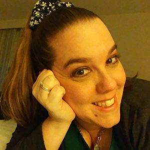 Meet your Posher, Andrea